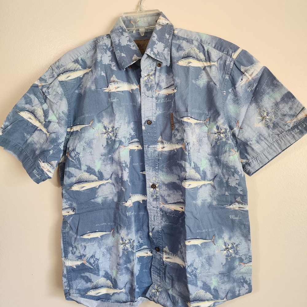 Magellan Outdoors Blue Fish Print Shirt